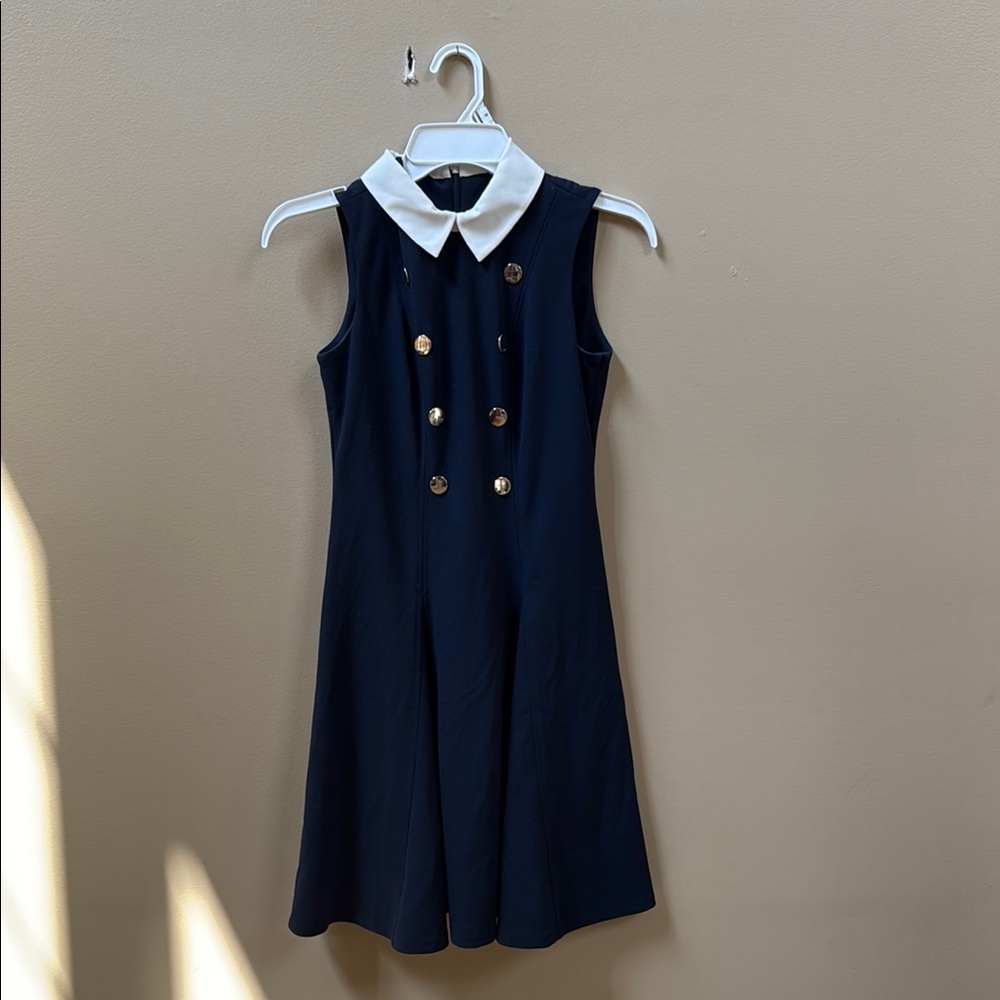 Elegant Tommy Hilfiger Navy Midi Dress with Cream Collar and Gold Buttons